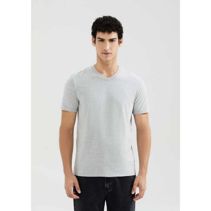 CAMISETA MM MASC CINZA MESCLA