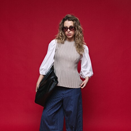 TOP BROKY Beige
