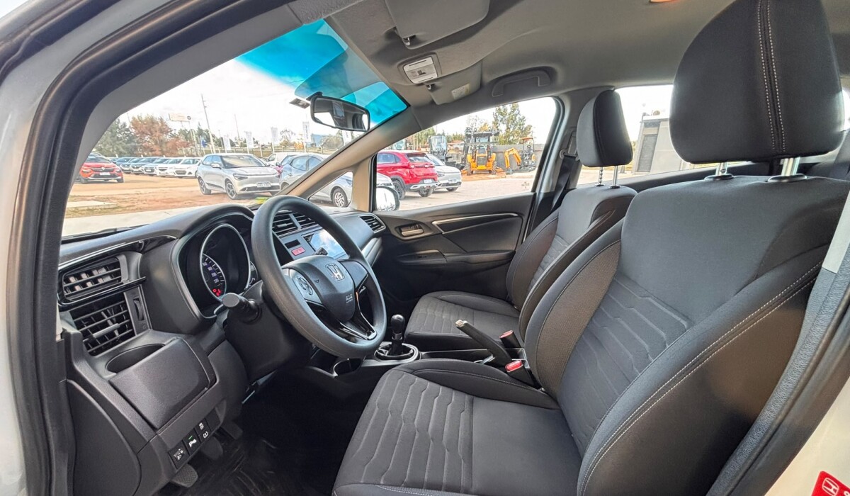 Honda WRV 1.5 LX MT - 2025 Honda WRV 1.5 LX MT - 2025