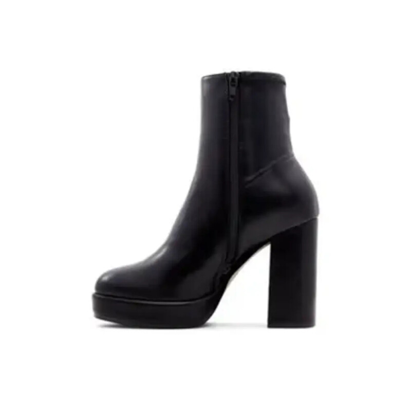 IZABELLE BLACK BLACK