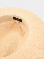 Sombrero De Punto Con Cintos Efecto Piel natural