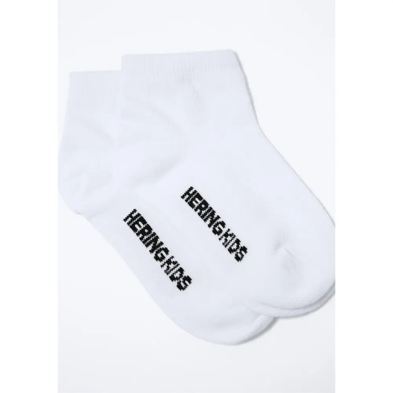 KIT COM 3 PARES DE MEIAS UNISSEX BRANCO