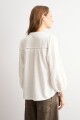 Blusa romantica bordada blanco