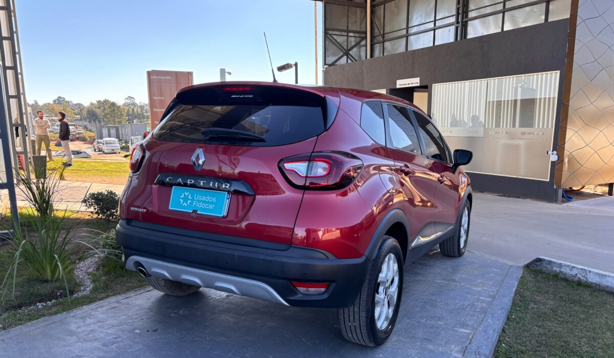 Renault Grand Captur Zen AT - 2018 Renault Grand Captur Zen AT - 2018