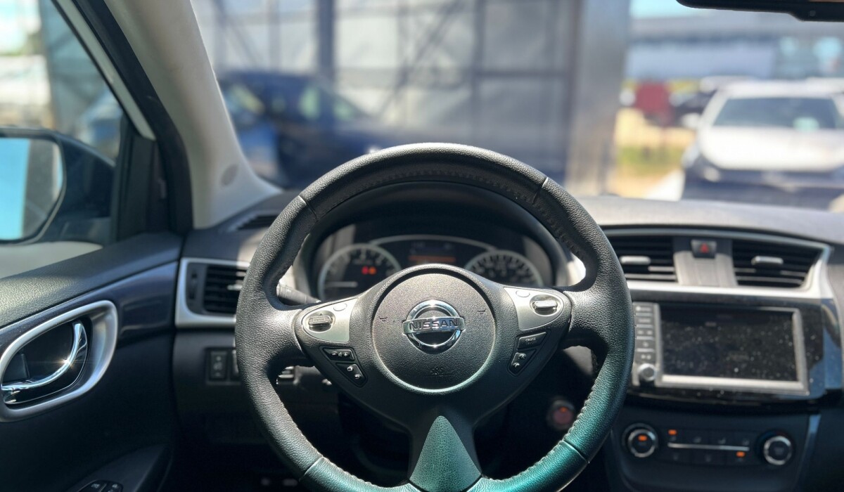 NISSAN SENTRA SR CVT 1.8 2020 NISSAN SENTRA SR CVT 1.8 2020