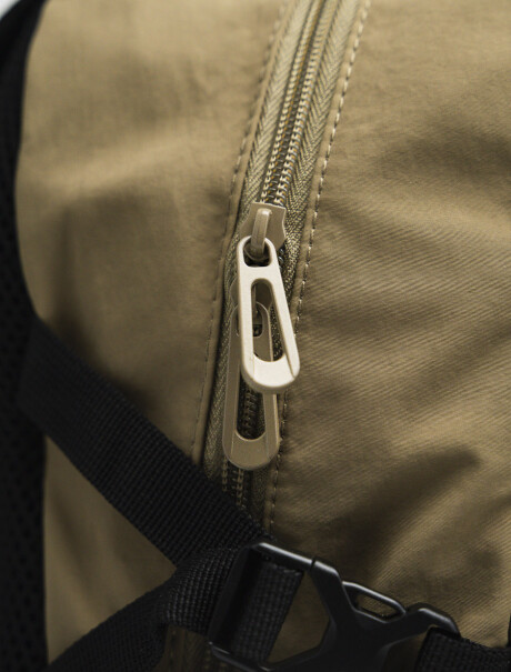 Mochila Forum Adventure Kaki