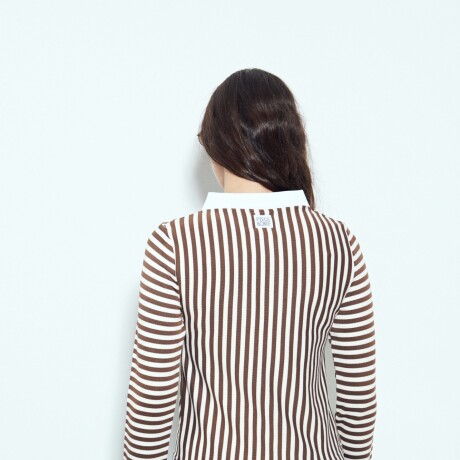 REMERA RUFINA Chocolate