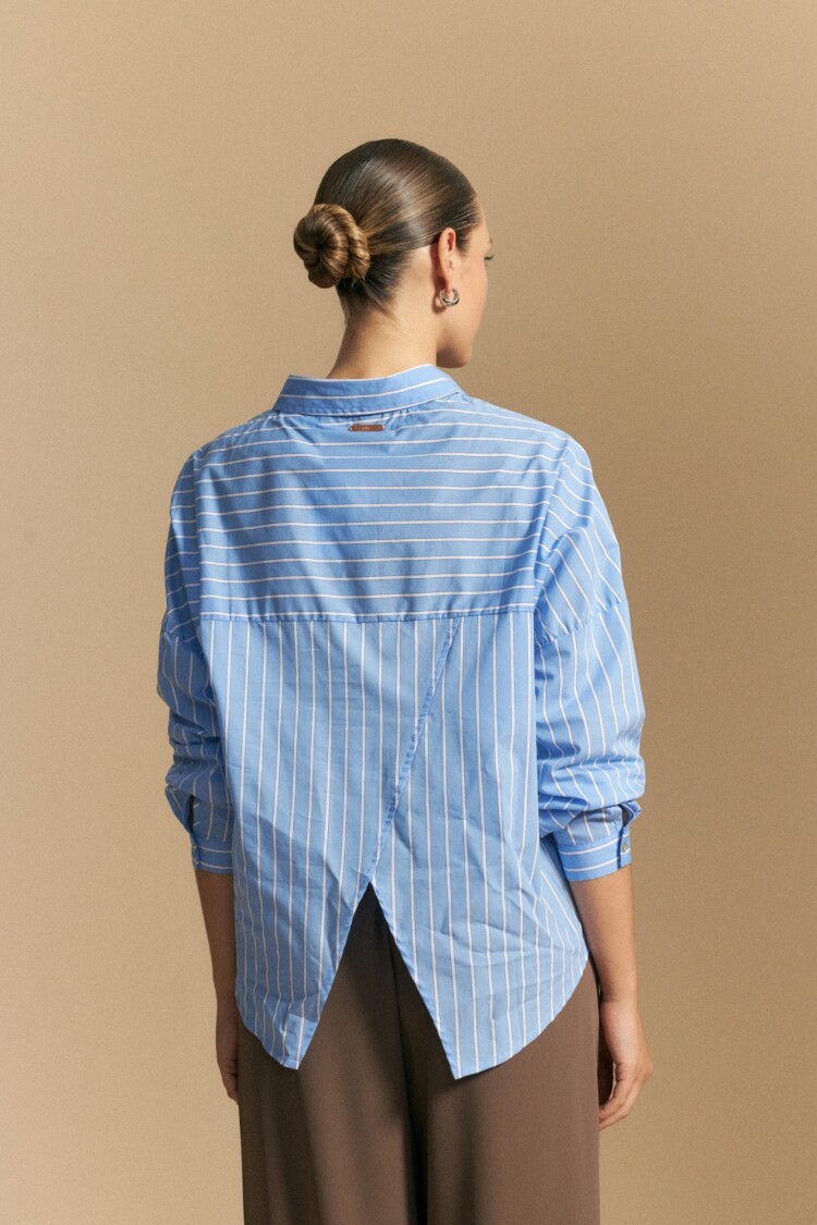 CAMISA MAIKO Celeste