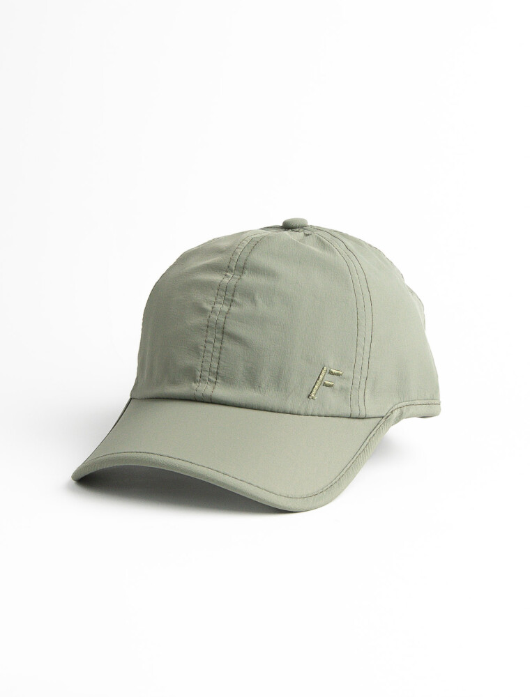Gorro Dry Fit con Visera Kaki