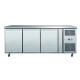 Bajo mostrador refrigerado 1.80 mts 3 puertas Kuma Bajo mostrador refrigerado 1.80 mts 3 puertas Kuma