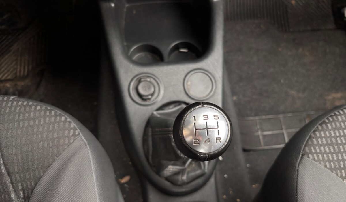 Peugeot Partner 1.4 Furgon - 2017 Peugeot Partner 1.4 Furgon - 2017