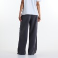 Pantalón New Balance de Dama - Trackside - WB62412FBLK DARK GREY
