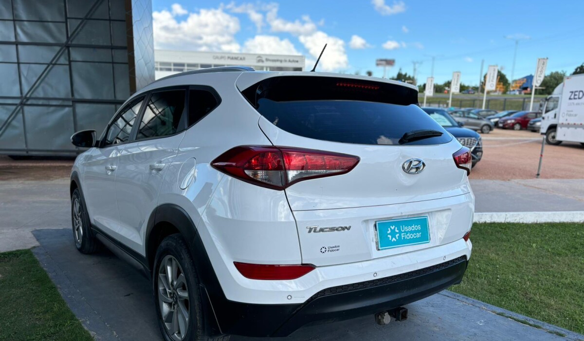 Hyundai Tucson 2,0 AT GL Sport - 2016 Hyundai Tucson 2,0 AT GL Sport - 2016