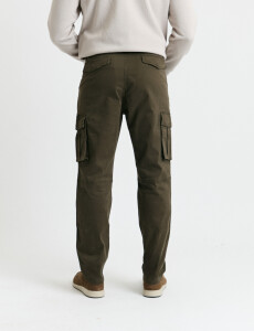 080562 PANTALON HARRY Oliva