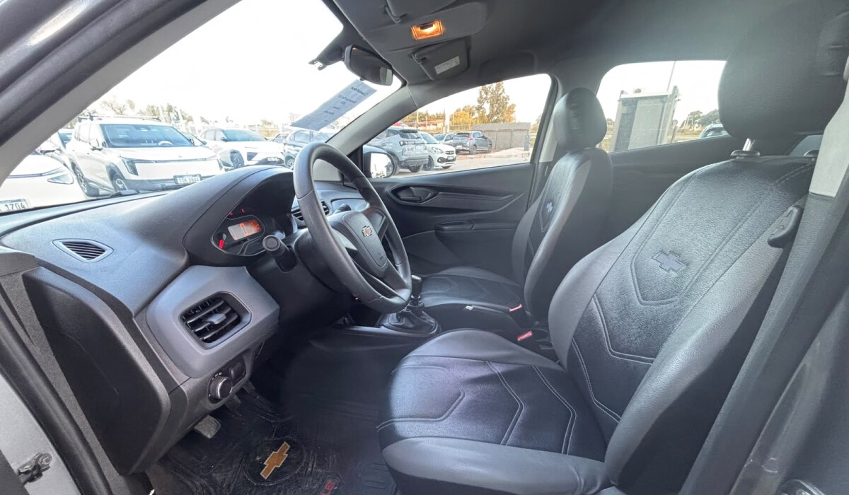 Chevrolet Joy Plus 1.0 - 2023 Chevrolet Joy Plus 1.0 - 2023