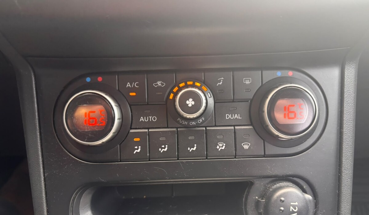 Nissan Qashqai Extra full Advance AT - 2013 Nissan Qashqai Extra full Advance AT - 2013