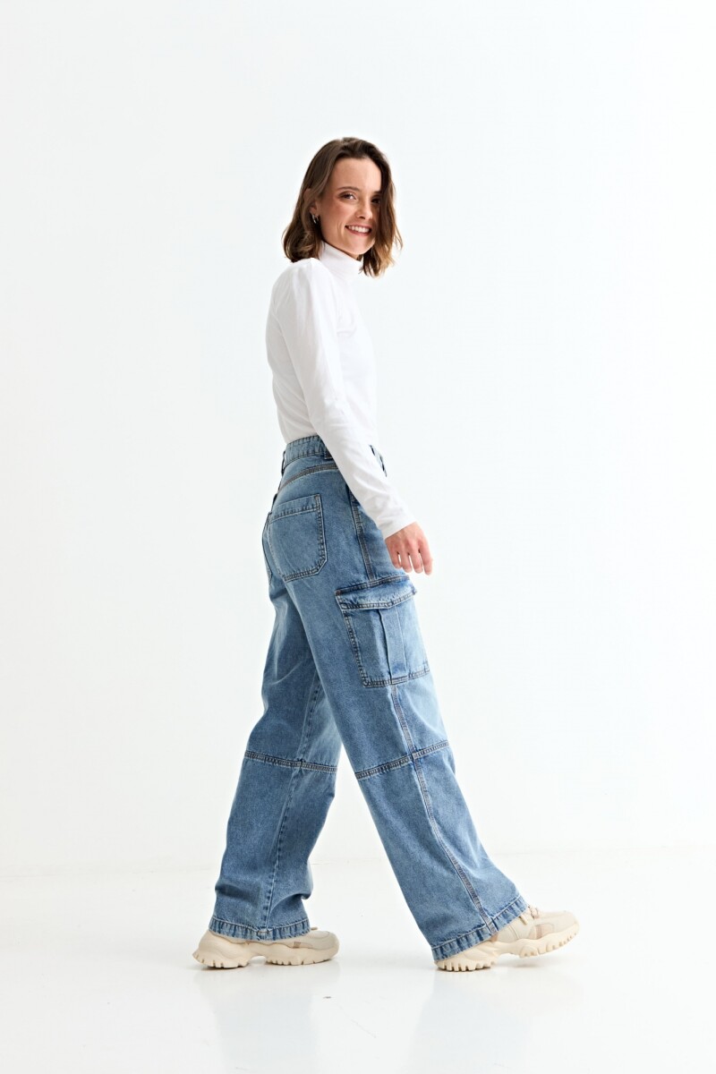 Jean cargo full lenght con costuras JEAN MEDIO
