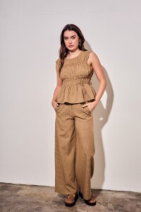 Blusa Fruncida Marron