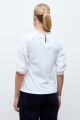 Remera bordada vainillas blanco