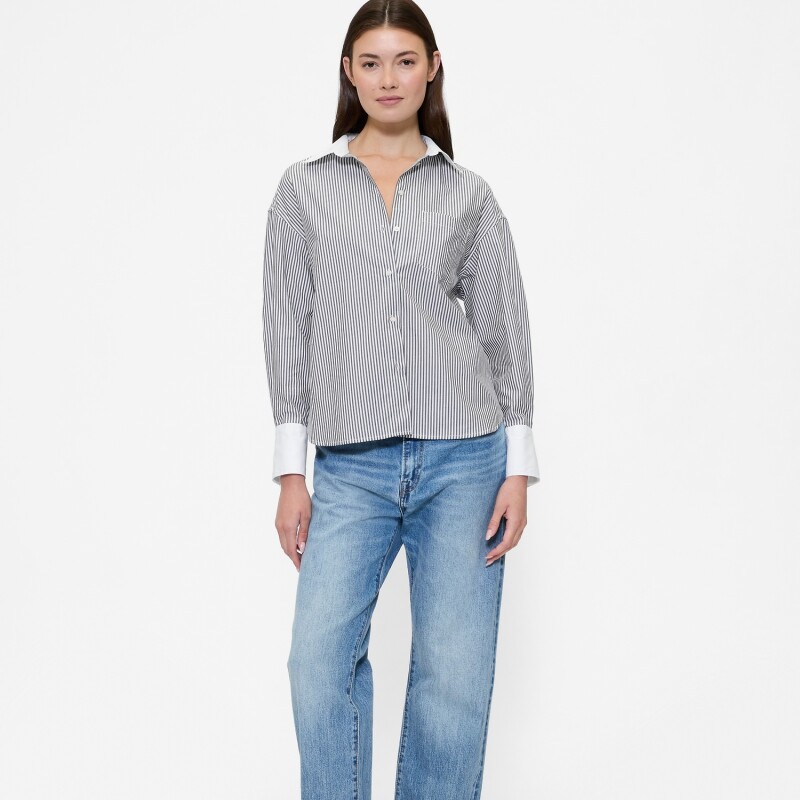 V-POPLIN BIG SHIRT - CONTRAST CUFF/COLLAR NAVY STRIPE