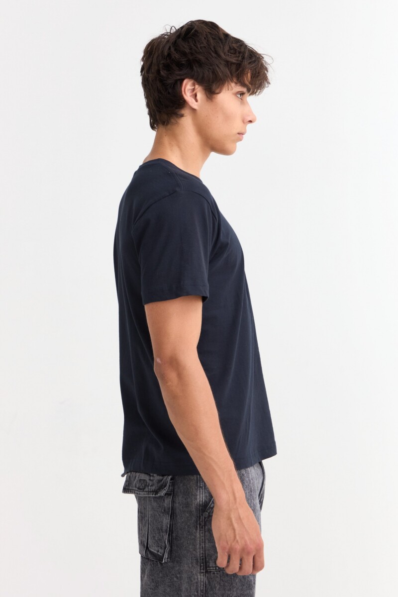 Remera básica manga corta AZUL MARINO