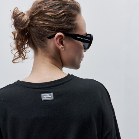 REMERA MECA Negro