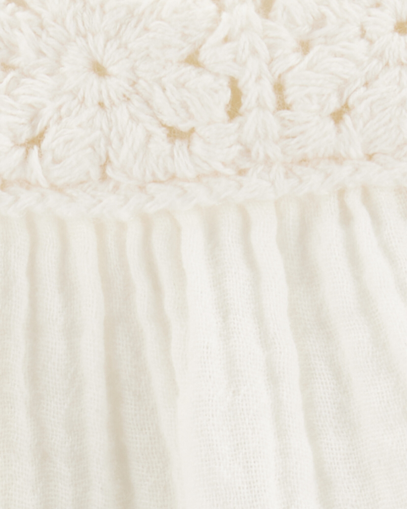 Musculosa de gasa, detalles a crochet Sin color