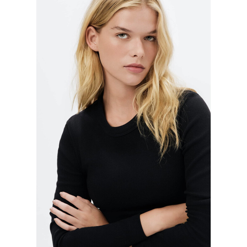 CAMISETA ML FEM PRETO ESCURO