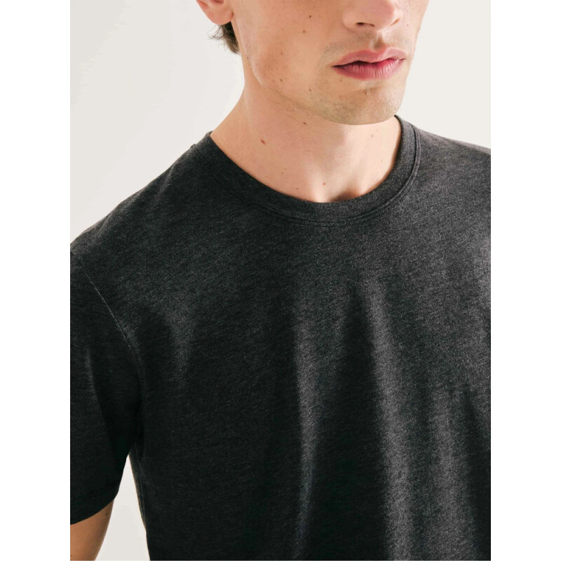 CAMISETA MM MASC PRETO MESCLA
