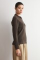 Sweater cuello polo chocolate melange