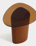 Mesa auxiliar Olir de vidrio templado y acero terracota 48 x 46,8 cm Mesa auxiliar Olir de vidrio templado y acero terracota 48 x 46,8 cm