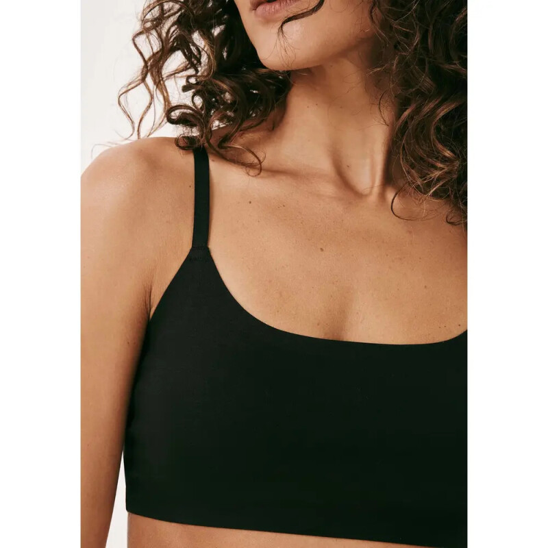 TOP FEM PRETO