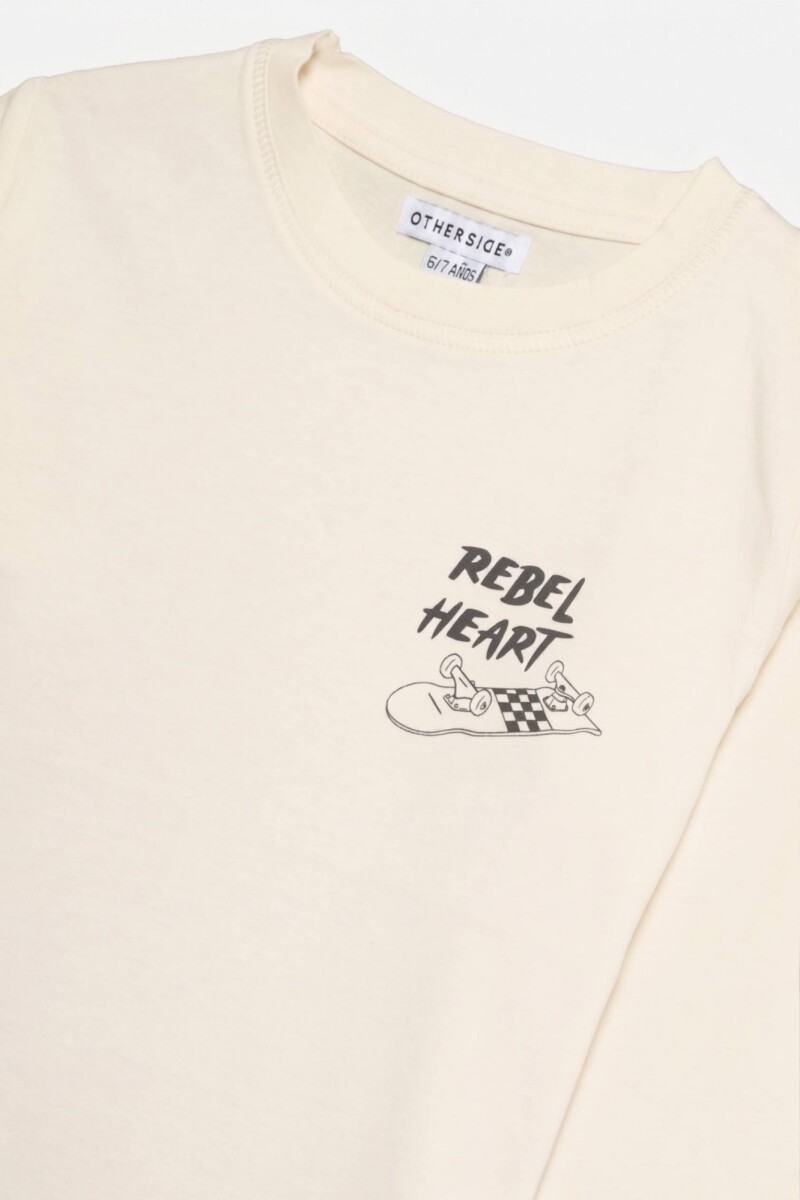 Remera estampada mangas largas CRUDO