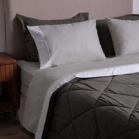 JUEGO DE SABANAS SUPER KING ALGODON EMBRO 200H