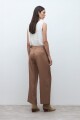 Pantalón pinzado lyocell tostado