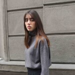 SWEATER HELSA PLOMO