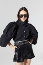 SHORT METALICO Negro