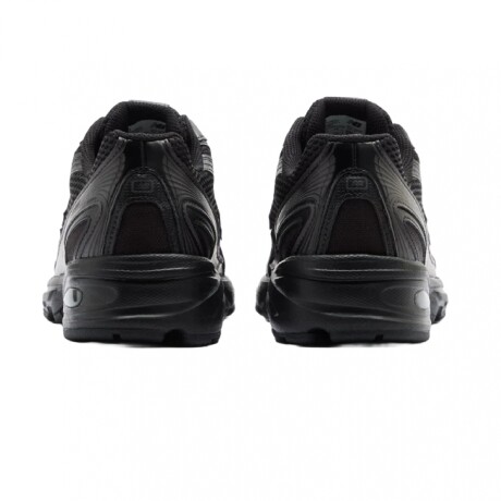 Championes New Balance 740 Black