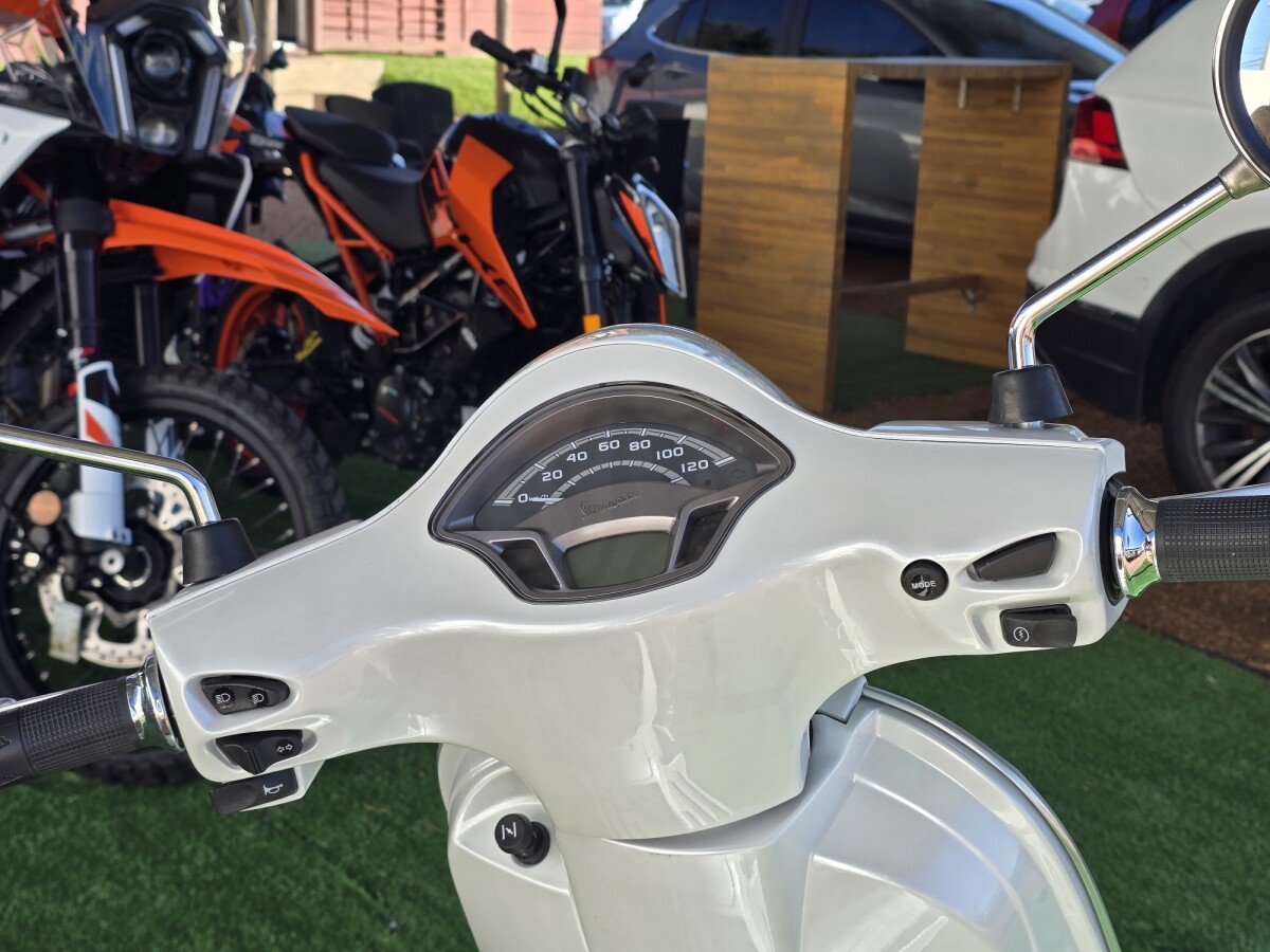 Piaggio Vespa VXL 125 cc. 2026 0KM | Permuta / Financia Piaggio Vespa VXL 125 cc. 2026 0KM | Permuta / Financia