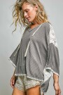 REMERA HOODIE Gris