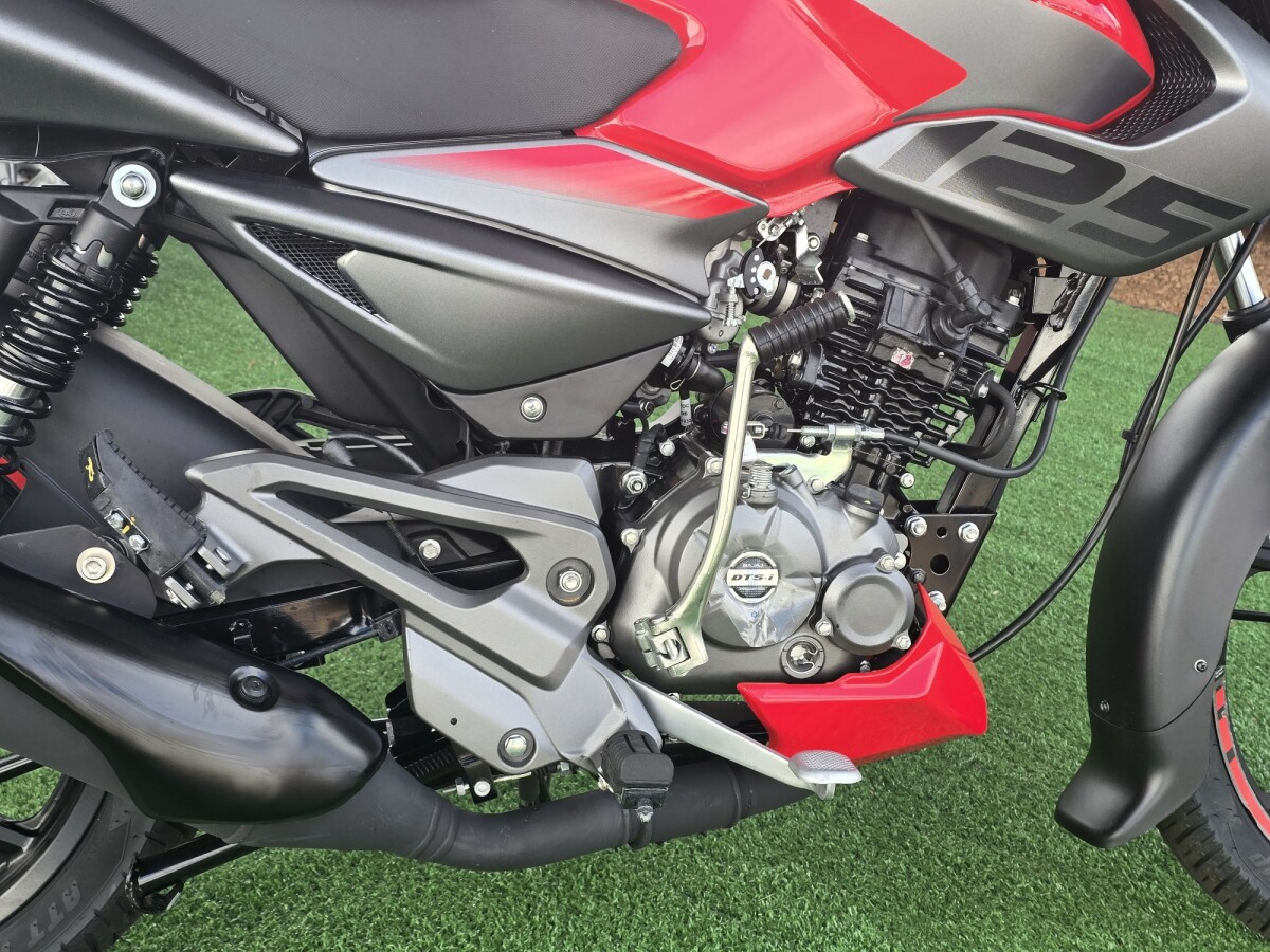 Bajaj Pulsar LS 125| Permuta / Financia Bajaj Pulsar LS 125| Permuta / Financia