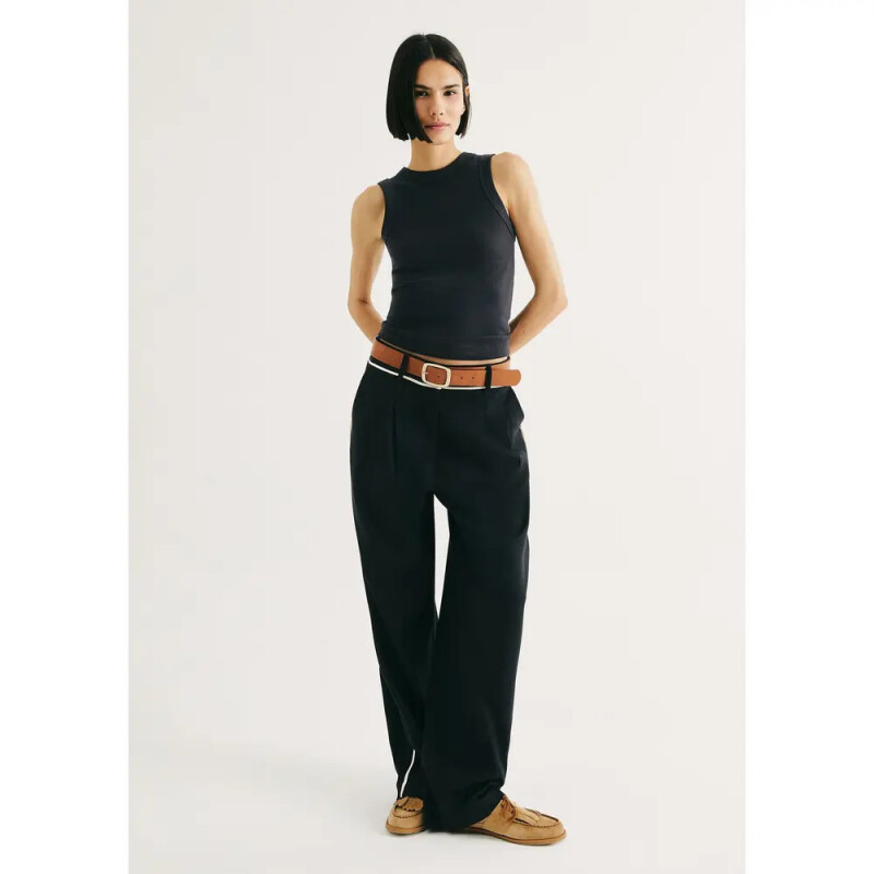 BLUSA SM FEM PRETO ESCURO