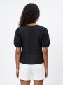 BLUSA ULIVION NEGRO.