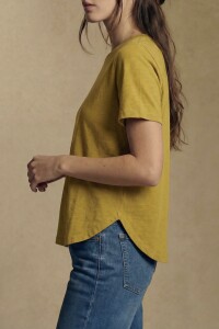 Remera Algodon Lavado Manga Corta Mostaza