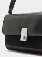 Bolso De Mano Con Solapa negro
