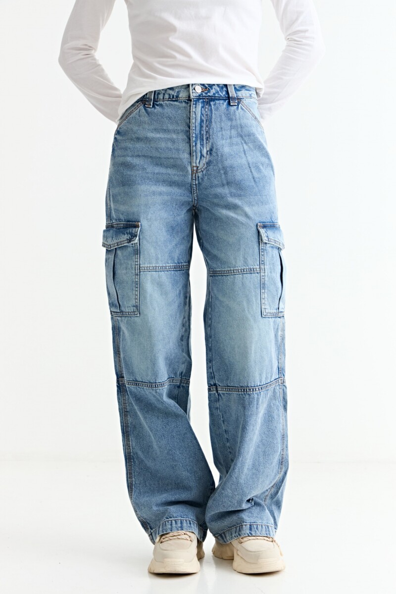 Jean cargo full lenght con costuras JEAN MEDIO