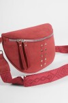 Riñonera suede con tachas rojo