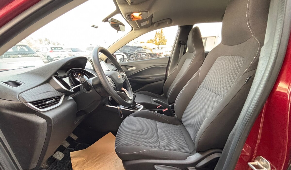 Chevrolet Onix LT2 Sedan - 2025 Chevrolet Onix LT2 Sedan - 2025