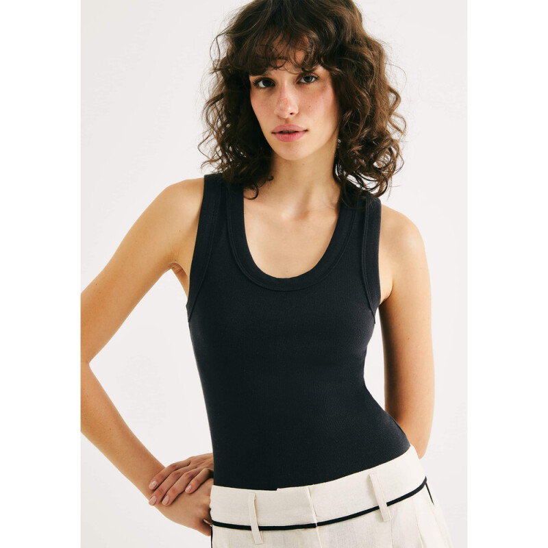 BLUSA SM FEM PRETO ESCURO