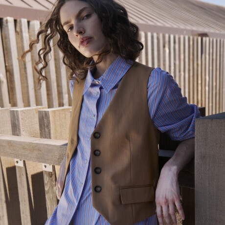 CHALECO EVERLY Camel